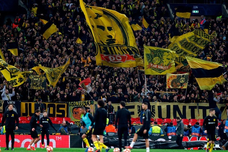Bayern and Dortmund continue Bundesliga title race