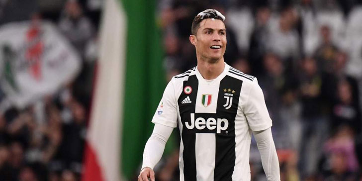 Juventus forward Cristiano Ronaldo Juventus forward Cristiano Ronaldo