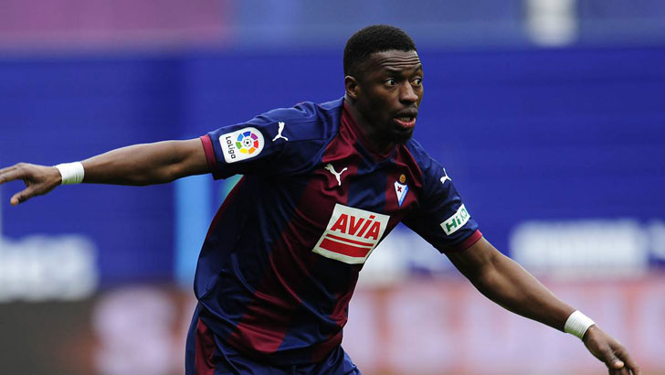 Pape Diop in action for Eibar.