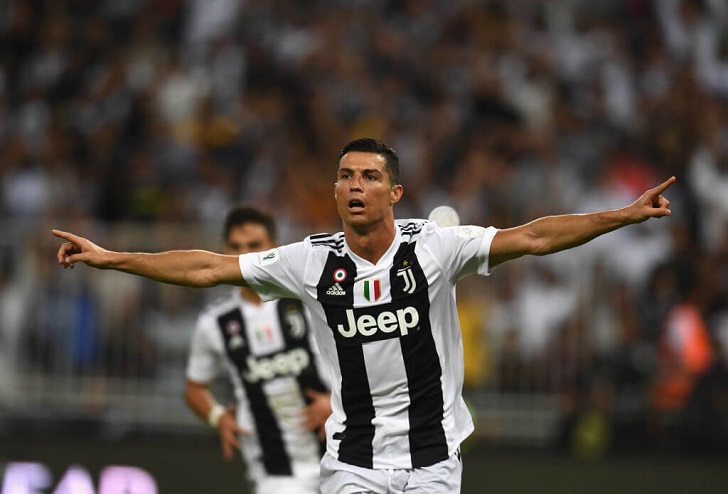 Can Napoli Narrow the Gap to Cristiano and Co