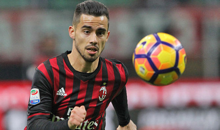 Suso in action for AC Milan