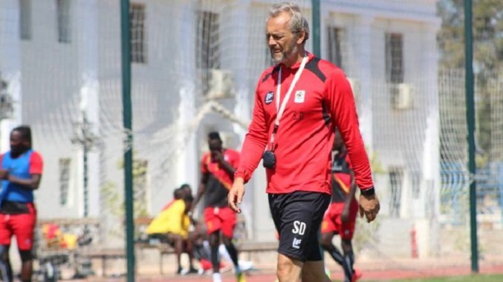 Uganda head coach Sebastien Desabre