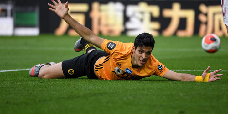 Wolves forward Raul Jimenez